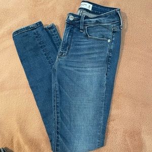 Abercrombie & Fitch Super Skinny Mid Rise Jeans- 00S